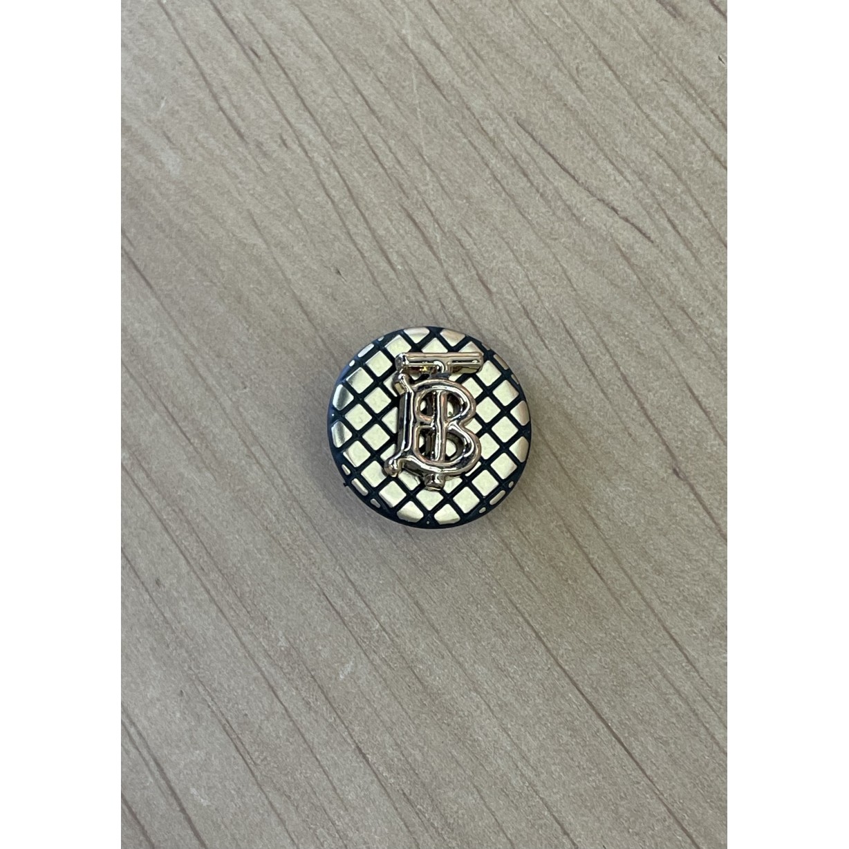 Ґудзик 18 мм