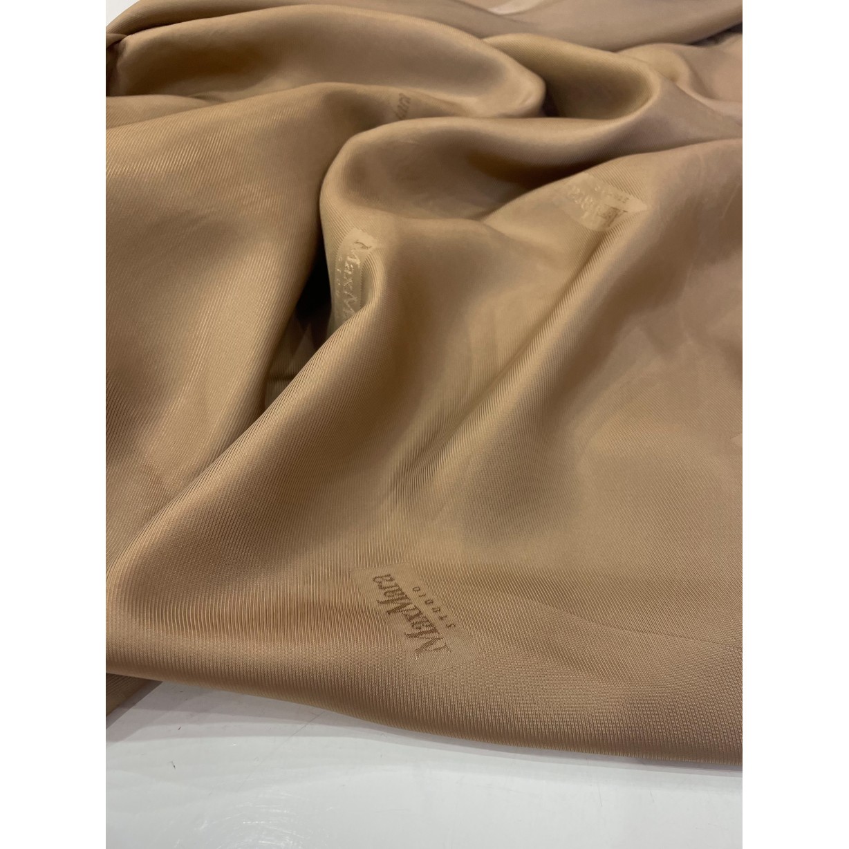 Підкладкова тканина Max Mara