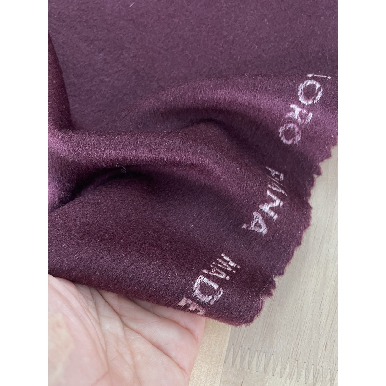 Кашемір Loro Piana